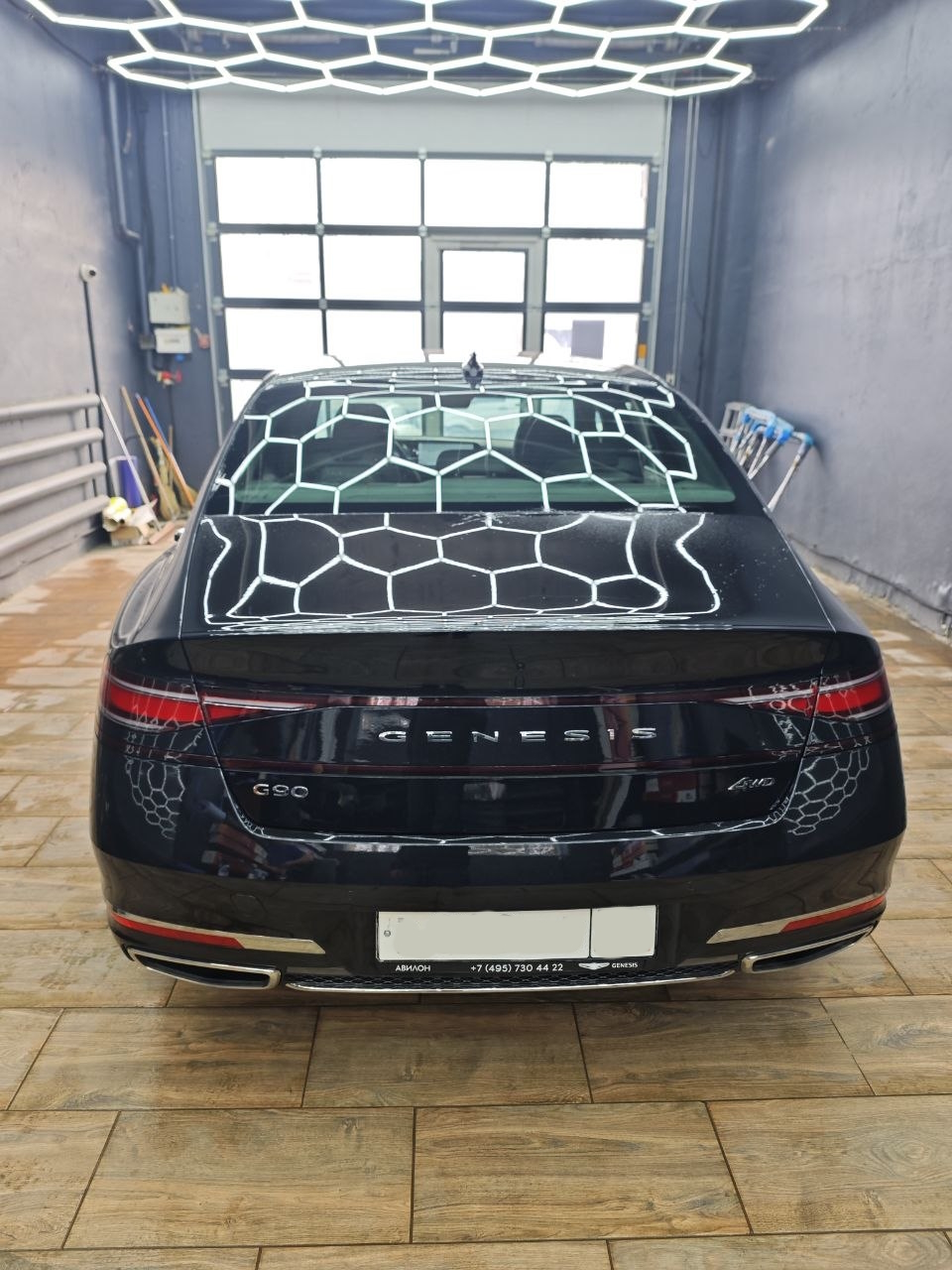 Премиальная тонировка для Genesis G90