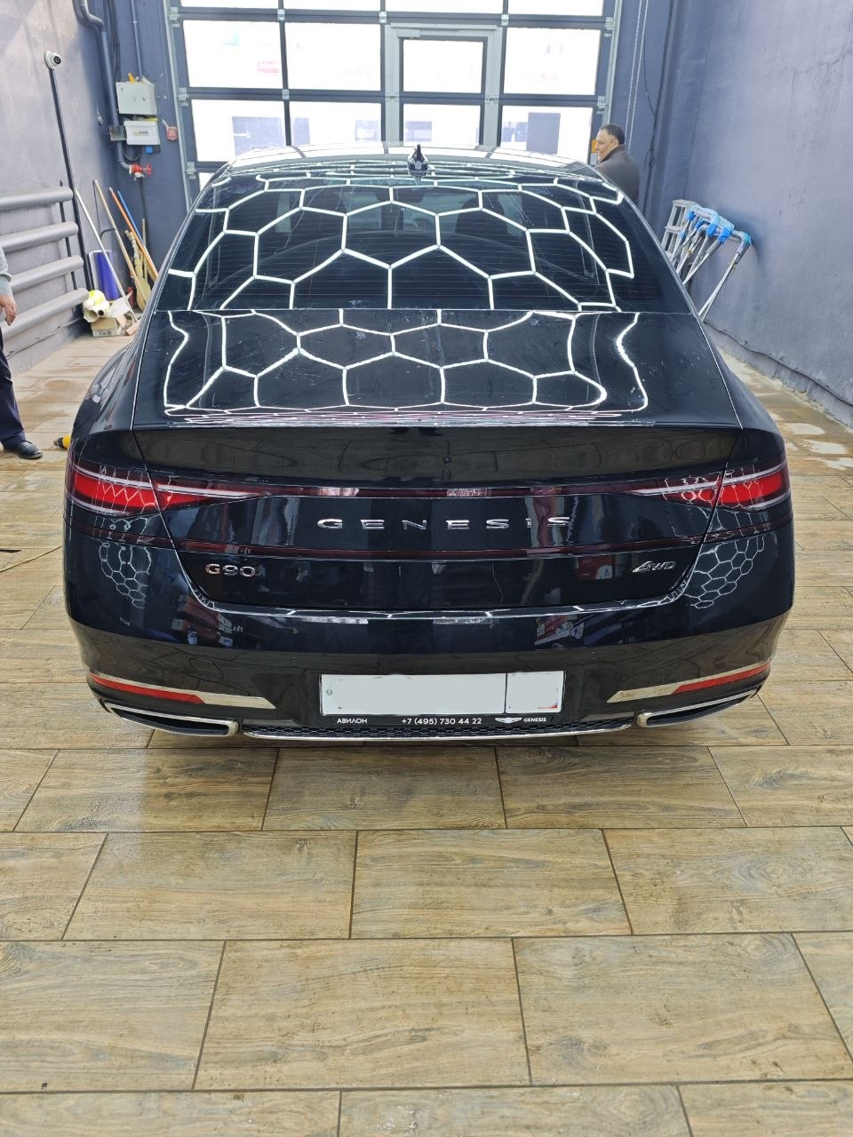 Премиальная тонировка для Genesis G90